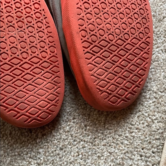 Vans Men's Gray and Red Sneakers - Picture 13 of 13